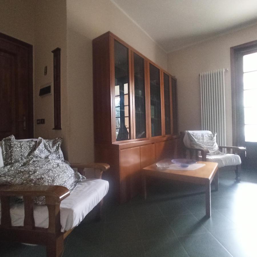 Felino Casa Vincenzo 130 Mq Con Portico Ed Ingresso Esclusivo Dal Giardinoヴィラ エクステリア 写真