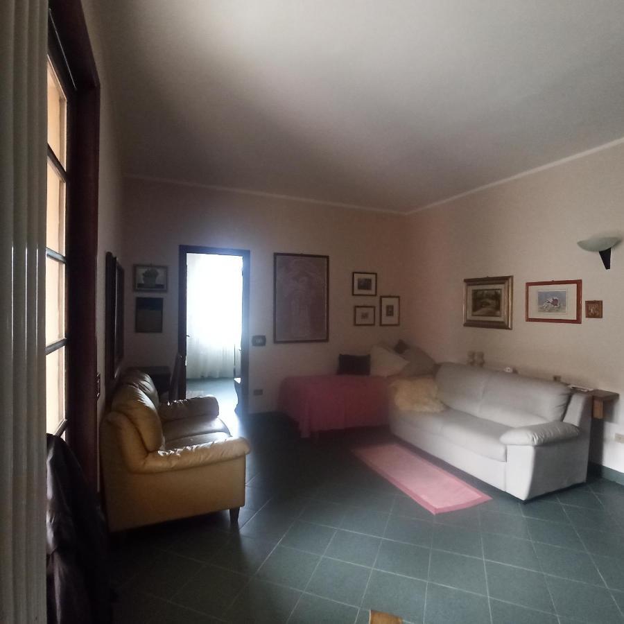 Felino Casa Vincenzo 130 Mq Con Portico Ed Ingresso Esclusivo Dal Giardinoヴィラ エクステリア 写真